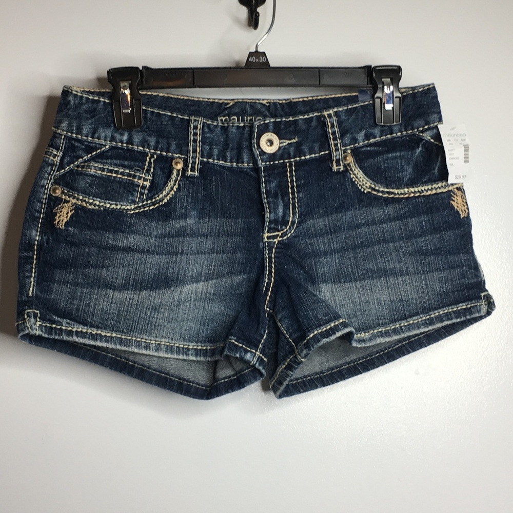 Maurices Kaylee Jean Shorts 3/4 Thick Stitch dark wash distressed new